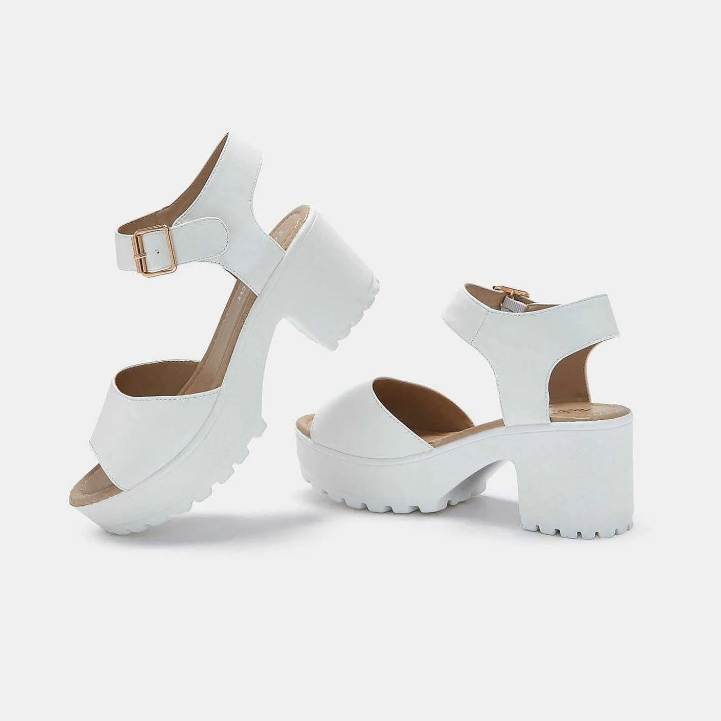 Damskie KOI footwear Szpilki Na Platformie^Biale Sandaly Na Grubej Platformie Z Paskiem Na Kostce