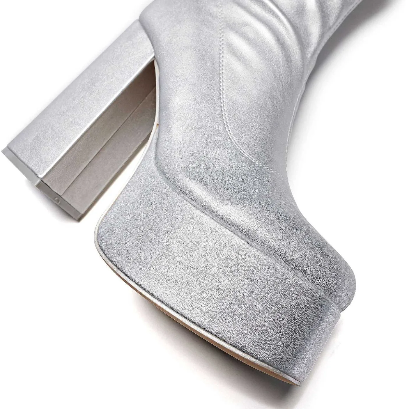 Damskie KOI footwear Rozruch Platformy^Kozaki Za Kolano The Redemption Plus Size - Srebrne