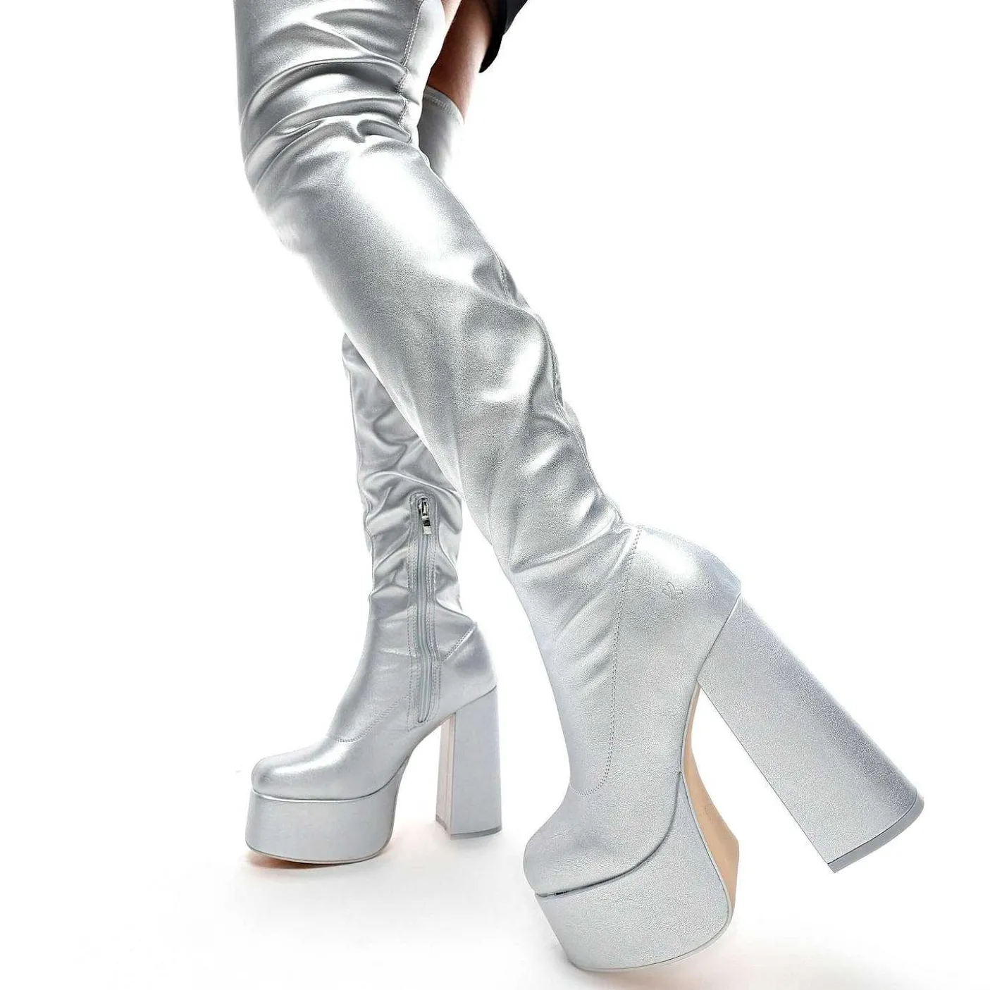 Damskie KOI footwear Dlugi But^Kozaki Za Kolano The Redemption Plus Size - Srebrne